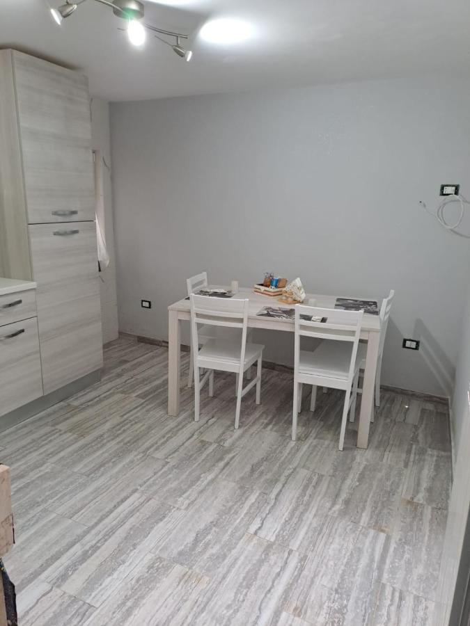 루체라 Casa Rosy B&B 외부 사진